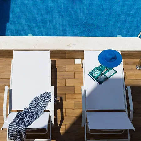 Hotell Mythic Summer Paralía