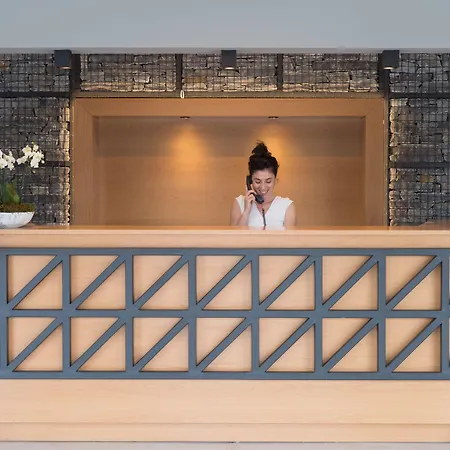 Hotell Mythic Summer