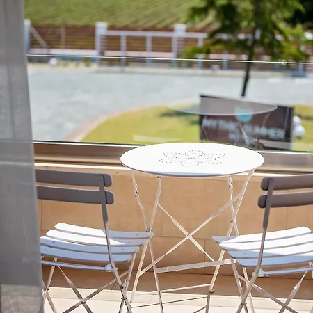 Mythic Summer Paralía