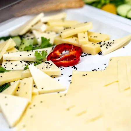 Mythic Summer فندق Paralía