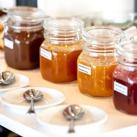 Mythic Summer فندق Paralía