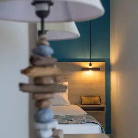 Mythic Summer فندق Paralía