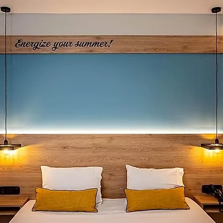 Otel Mythic Summer 4*