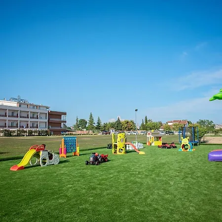 Mythic Summer 호텔 Paralía