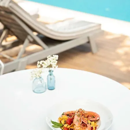 Mythic Summer 호텔 Paralía