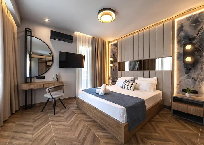 酒店 Mythic Summer 4*