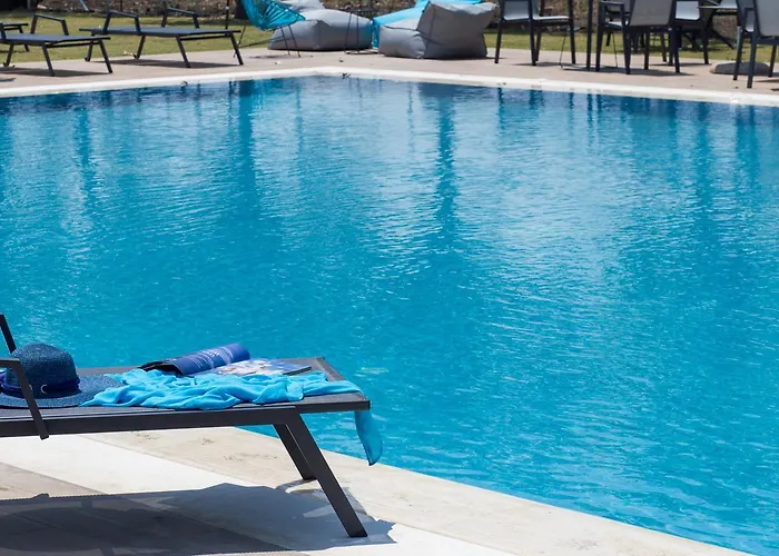 Mythic Summer فندق