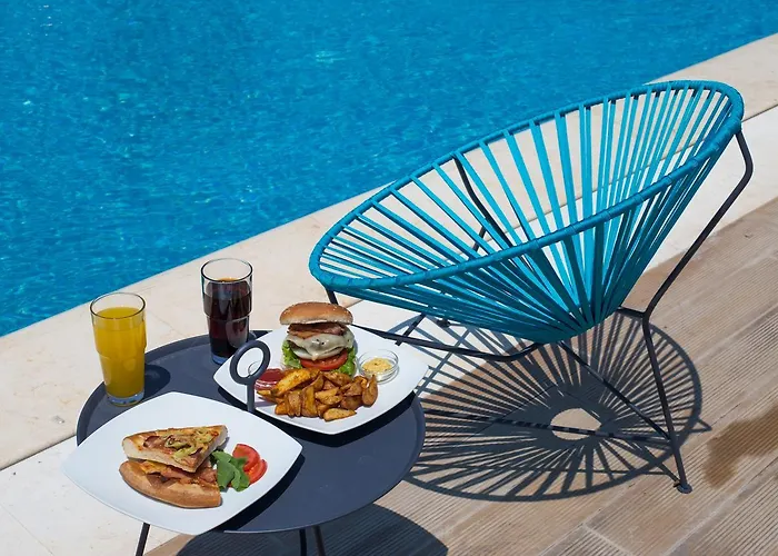 Mythic Summer 4* Paralía