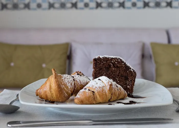 Mythic Summer Paralía