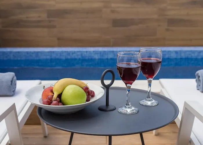 酒店 Mythic Summer