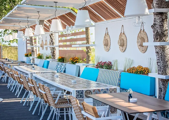 Mythic Summer 4* Paralía